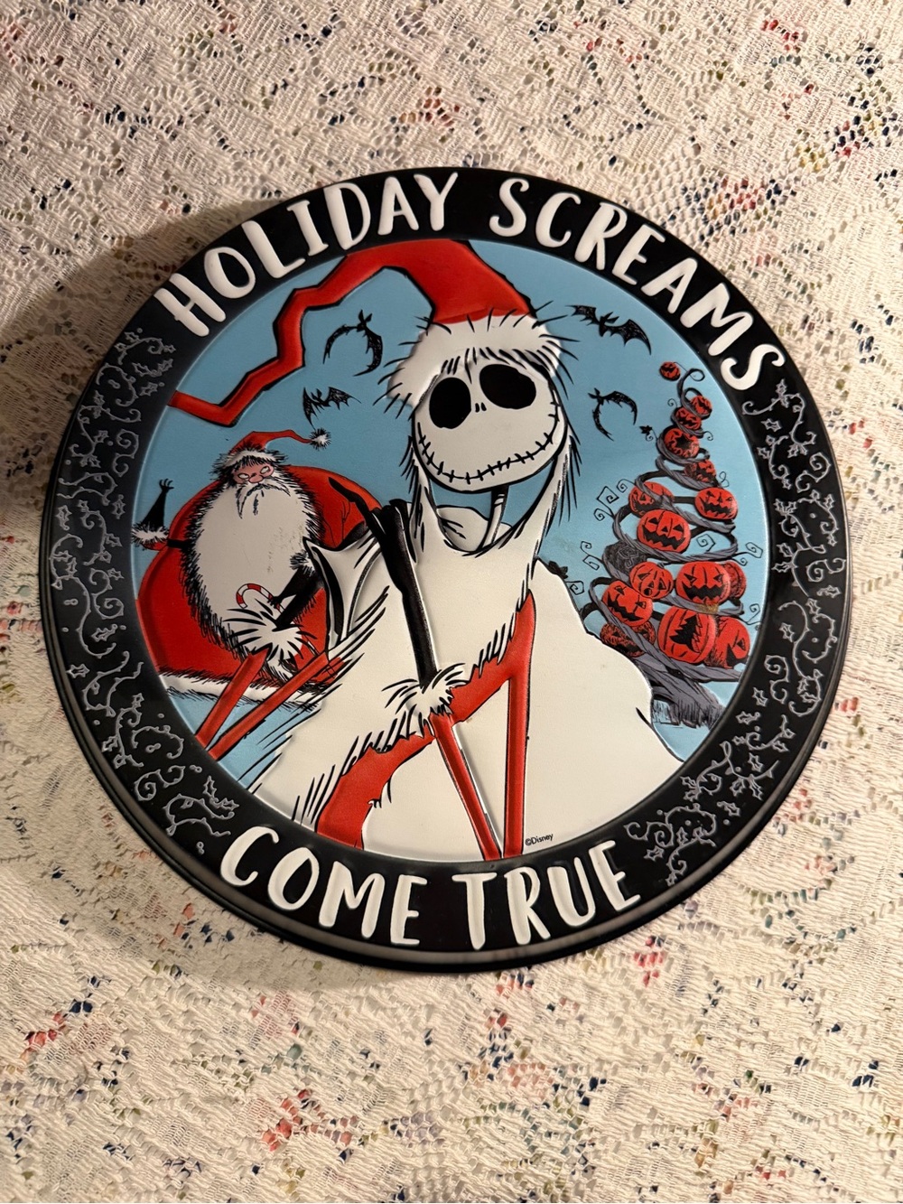 Holiday Screams Come True Decorative Wall Plaque - Red & Black